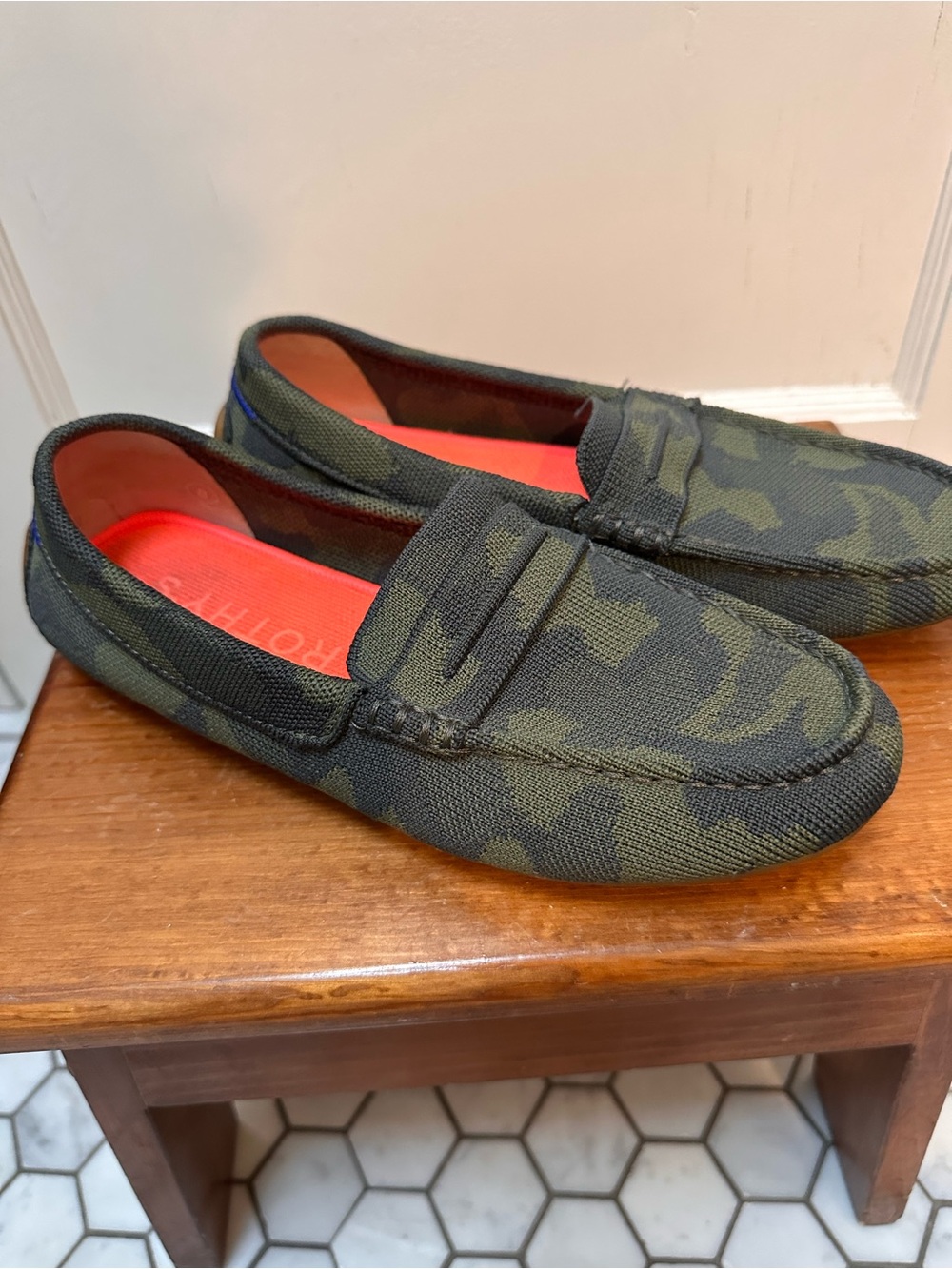 EUC Rothy's Women’s Camo Driver - Sz 8